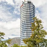 Global Living I Markplatz Jena