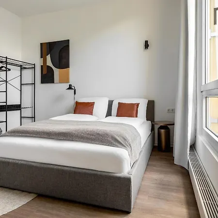 Global Living I Markplatz 3*