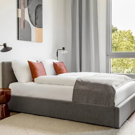 Global Living I Markplatz Апарт-отель Ена