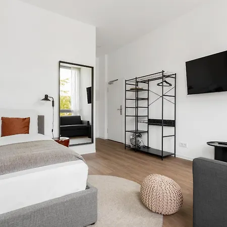 Global Living I Markplatz