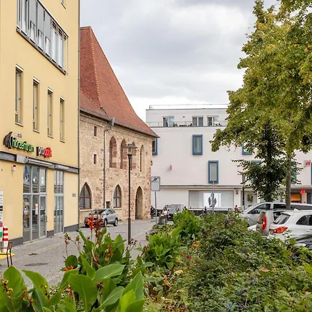 Апарт-отель Global Living I Markplatz Ена