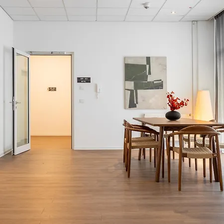 Global Living I Markplatz 3* Jena