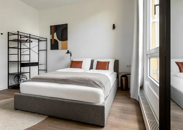 Global Living I Markplatz 3*