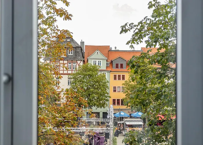 Global Living I Markplatz Jena