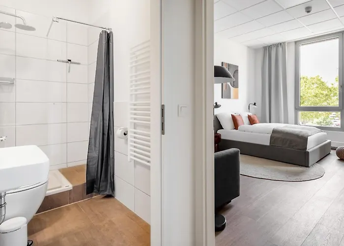 Global Living I Markplatz Aparthotel 3*