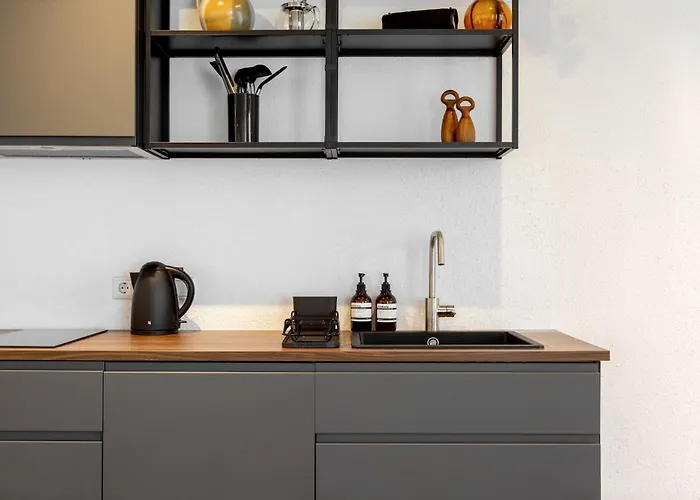 Global Living I Markplatz Aparthotel 3*